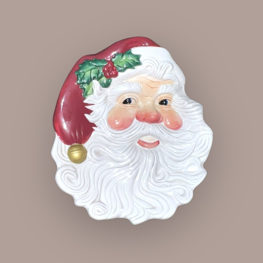 Fitz & Floyd Christmas Essentials - Santa Face Plate